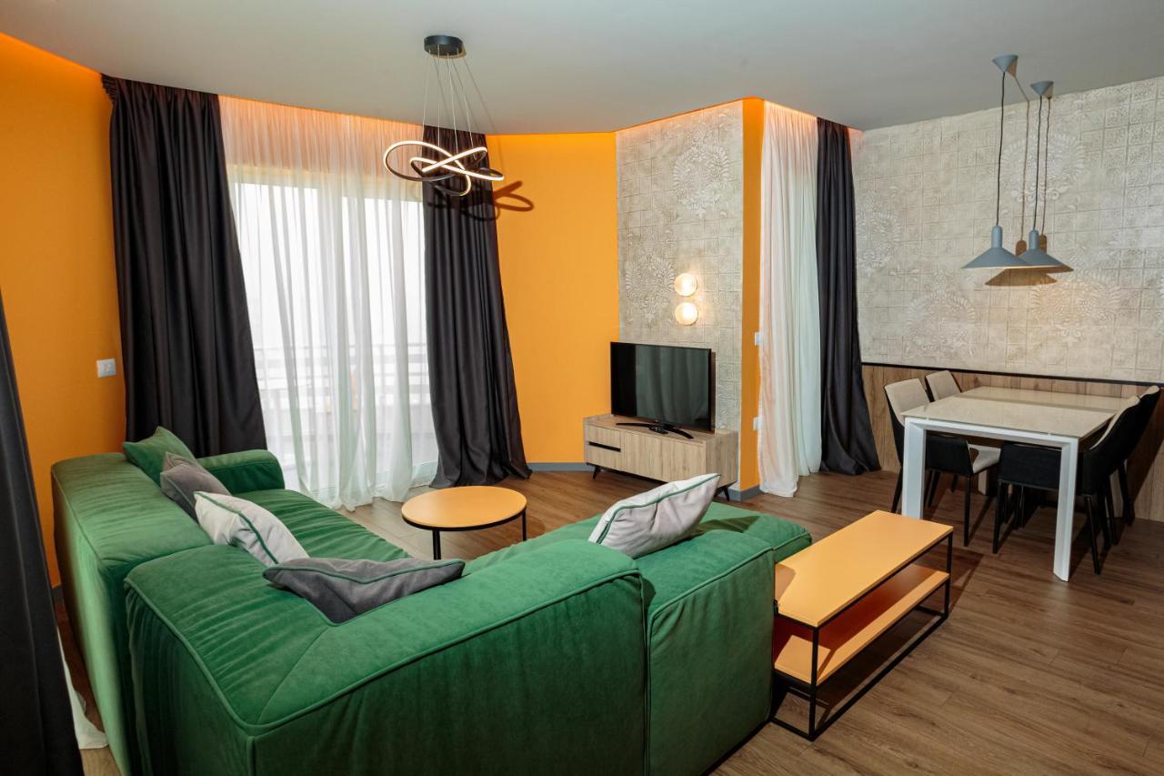 Visar Apartments Влёра Экстерьер фото