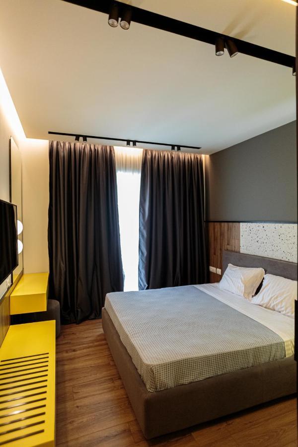 Visar Apartments Влёра Экстерьер фото