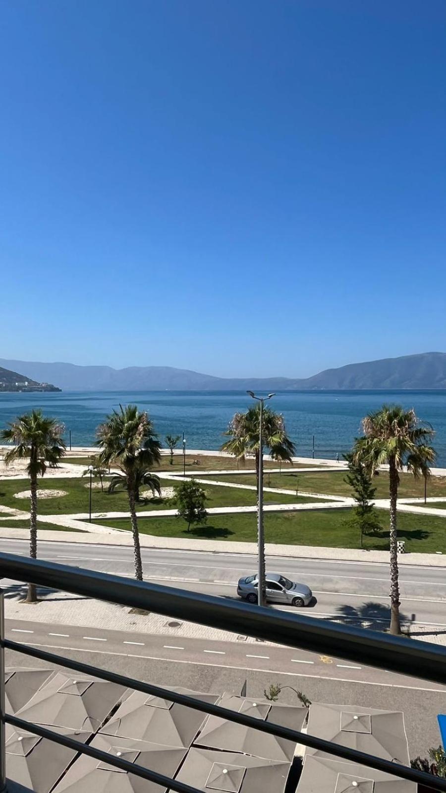 Visar Apartments Влёра Экстерьер фото